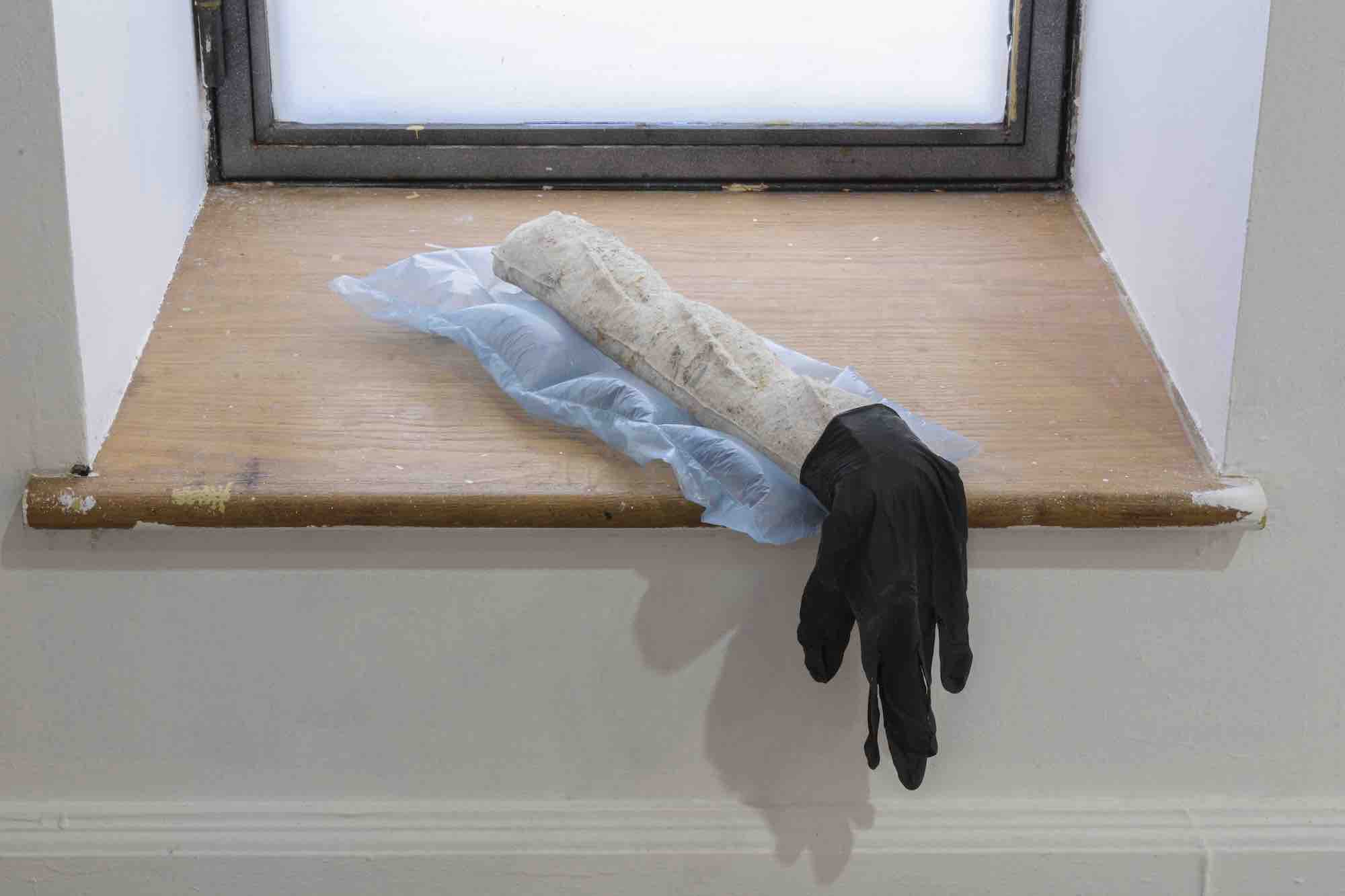 Bras au repos