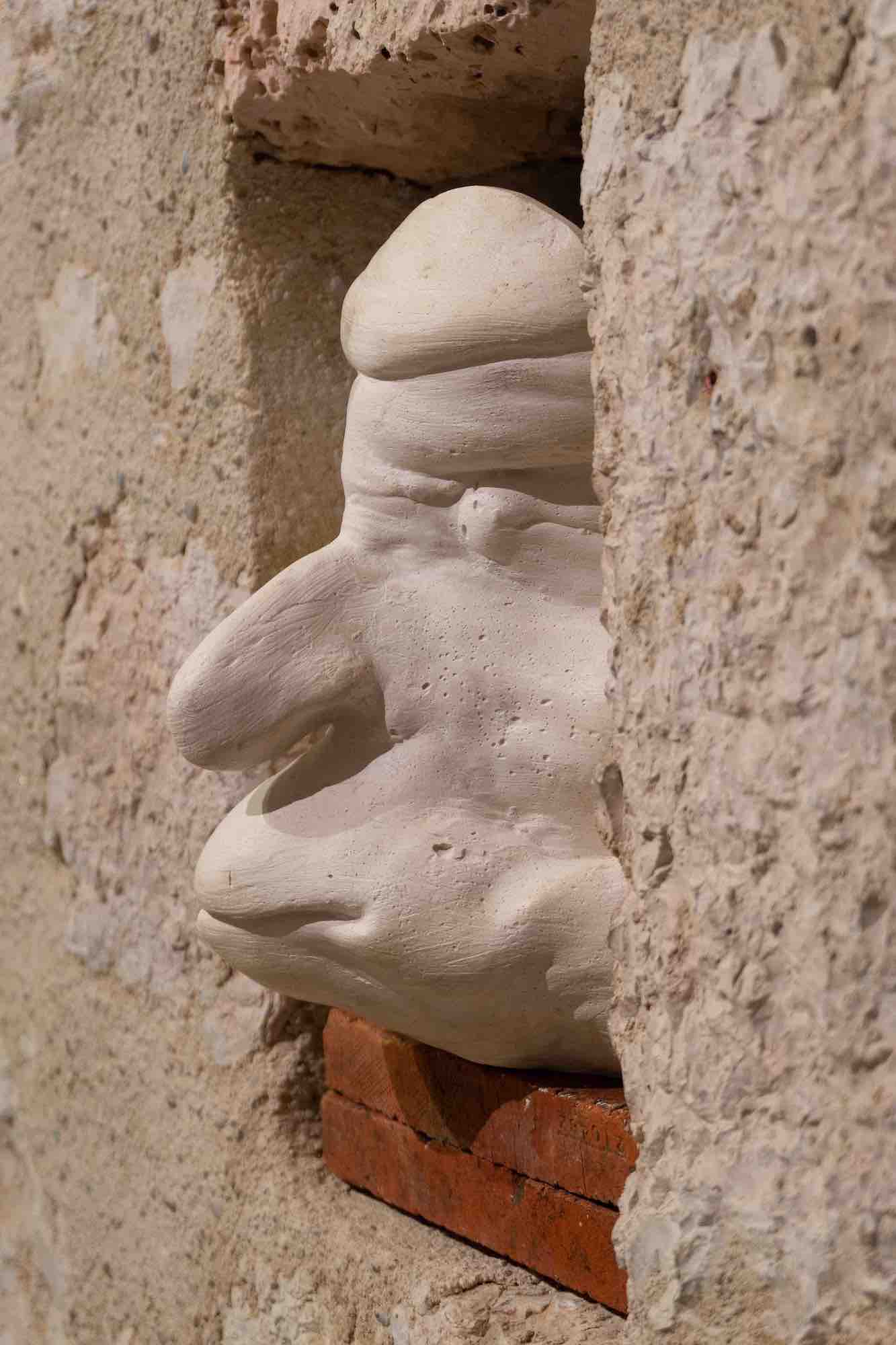 Tête